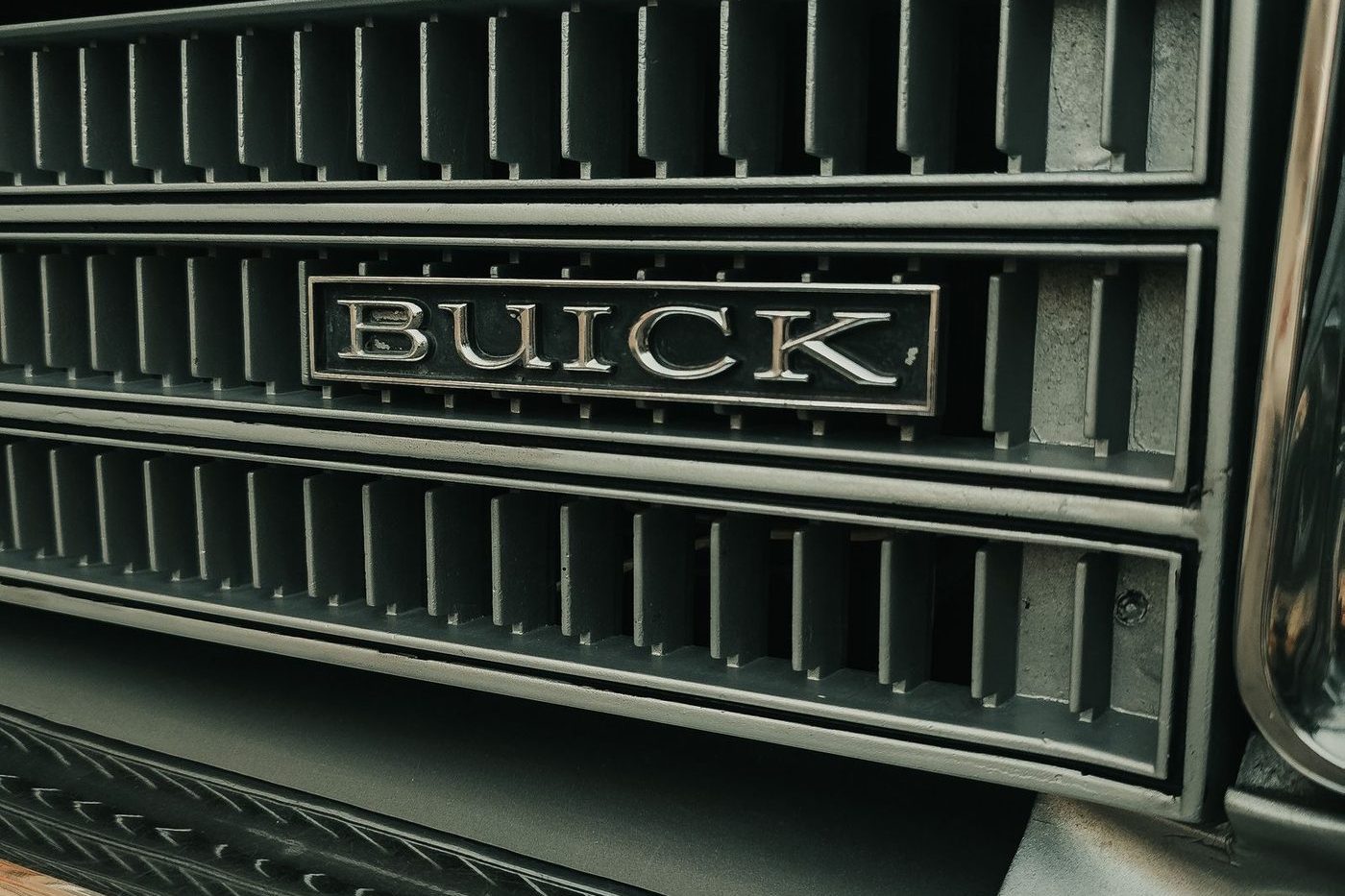 Buick name on the grille of a vintage car